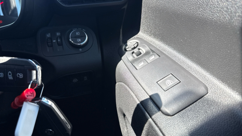 Vauxhall Combo Life 1.2 Turbo Energy 5dr [7 seat] Petrol Estate